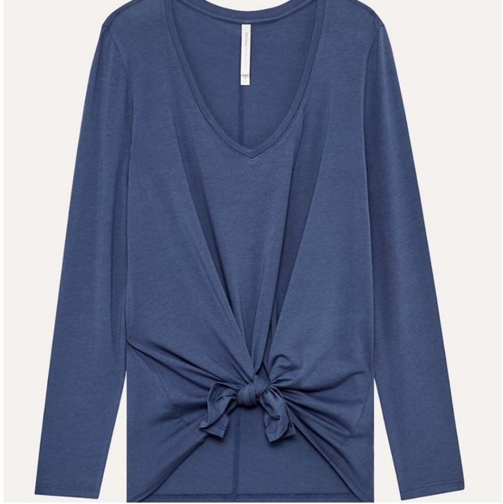 Aritzia Babaton The Group Mindy Overlap Top blue - Picture 1 of 7